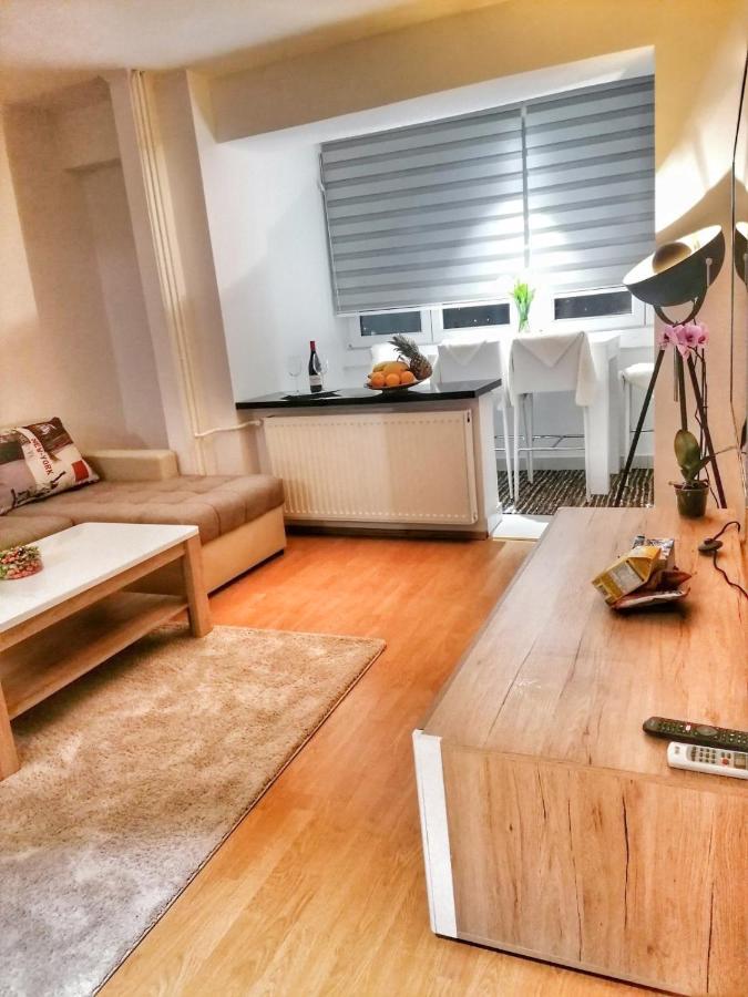 Nights & Smiles Sarajevo 아파트 외부 사진